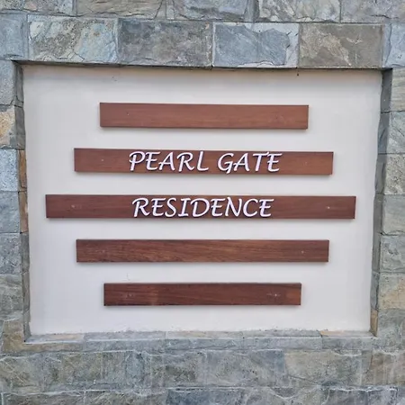 Pearl Gate Residence Flic en Flac Exterior photo